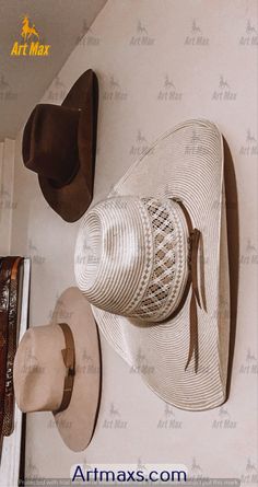 Master the Art of Stylish Living with these Insanely Chic Home Decor Ideas! Cowboy Hats Hanging On Wall, Cowboy Aesthetic House, Neutral Country Aesthetic, Cowboy Hats On Wall Decor, Neutral Western Aesthetic, Cowboy Hat On Wall, Cowboy Hats On Wall, Cowboy Hat Wall Decor, Cowboy Hats Wallpaper