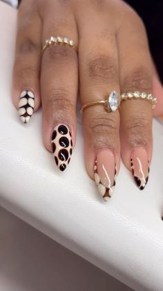 Nail Designs With French Tip, Elegant Nail Designs 2024, Nail Inspo Black Women, Nail Deaigns, Sassy Nails, Nail Candy, Dope Nail Designs, No Drama, Classy Nails