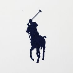 1000x1000 - JPG - Buy Ralph Lauren Home Pony Cushion Cover - 50x50cm - Navy | Amara Polo Ralph Lauren Wallpaper, Homemade Shirts, Retro Style Posters, Logo Wallpaper Hd, Polo Horse, Retro Logo Design, Polo Design, Horse Logo, Polo Logo