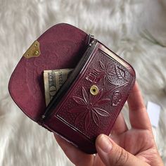 "This pouch is perfect for loose change, for cards for earphones or anything you want to be organized in your purse with style! Labor Time: 3-4 Hours. Measurements: 4\" x 3\" (10 x 7 Cm) All our Pouches are in stock and ready to ship. Color: Each leather pouch will respond to coloring slightly different. Other available colors and styles click here: www.etsy.com/shop/SalyLimonUSA We ship worldwide from Hawai'i I gladly accept returns, exchanges and cancellations just contact me within 5 days of Leather Gifts For Her, Leather Key Ring, Be Organized, Small Coin Purse, Unique Outfit, Loose Change, Sustainable Leather, Key Pouch, Leather Keyring