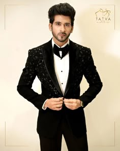 TATVA MEN - 'Combine the Right Elements to define yourself' Get your Own Customised Men's Wedding Designer Clothing from Tatva Men👔 Contact - +91 7837220018, +91 8847491695 Designer Blazers For Men Wedding, Blazers For Men Wedding, Blazer For Men Wedding, Best Wedding Suits For Men, Reception Suits, Indian Wedding Suits Men, Best Wedding Suits, Designer Blazers For Men