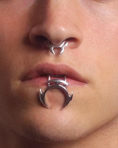 Side Lip Ring Men, Horned God Ring, Weird Rings Silver, Nose Piercing Aesthetic, Piercing Aesthetic, Ring Nose Piercing, Beautiful Nose, Cute Nose Piercings, Nose Piercing Stud