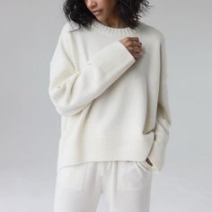 Casual Winter White V-neck Sweater, White V-neck Sweater With Ribbed Cuffs, Casual Winter White Fine Knit Sweater, Casual Fine Knit Winter White Sweater, White Fine Knit V-neck Sweater For Winter, Casual White Chunky Knit V-neck Sweater, Casual Chunky Knit Sweater For Loungewear, Everyday Crew Neck Chunky Knit Sweater, Casual V-neck Sweater In Soft Knit For Loungewear