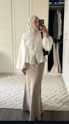 Modest Skirt, Modest Fits, Hijab Outfits, Modest Skirts, Muslim Fashion Outfits, Skirt Fits, Summer Fits, Hijab Outfit, Fit Inspo