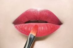 Ask a Beauty Editor: How to Apply Lipstick on Dry Lips Vegan Makeup Brands, Applying Lipstick, Maybelline Color Sensational, Hydrating Lipstick, How To Apply Lipstick, Perfect Lips, Vegan Makeup, Lip Brush, How To Line Lips