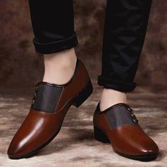 Best Sandals For Men, Sandal Kulit, Brown Leather Dress Shoes, Brown Leather Dress, Brown Dress Shoes, Casual Leather Shoes, Brown Leather Shoes, Mens Boots Fashion