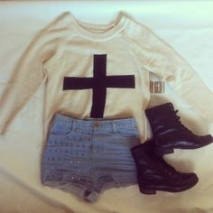 Indie Baby, Outfits 2014, Cross Sweater, 2010s Fashion, 2010 Fashion, Cross Shirts