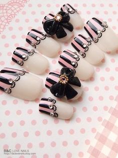 Bow Tie Nails, Coquette Nail, Nails Gothic, Couture Nails, Nail Gems, Fake Nails Designs, Japanese Nails, Fake Nail