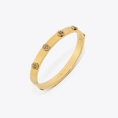 Our signature collection, reimagined as jewelry. The Miller Stud Hinge Bracelet looks great stacked or solo. Tory Burch Bracelet, Hinge Bracelet, Gold Bracelet Simple, Designer Bracelets, Tory Burch Jewelry, Hinged Bracelet, Tory Burch Miller, Signature Collection, Designer Jewelry