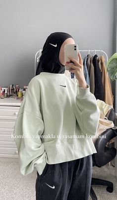 Sporty Hijab Outfit, Gym Hijab, Modest Gym Wear, Outfit Ideas Sporty, Ladies Gym Wear