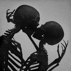 two skeletons kissing each other in front of a white background with the words w3addict on it