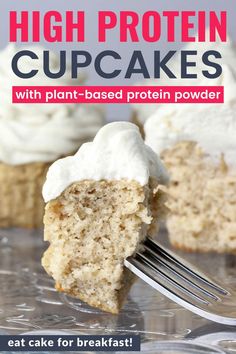 Close-up of gluten-free high protein cupcakes made with protein powder, topped with frosting, ideal for healthy baking. Easy Protein Powder Recipes, Gluten Free Cupcake, Cupcakes Healthy, High Protein Dessert, Healthy Protein Desserts, Gluten Free Cupcake Recipe, Perfect Vanilla Cake