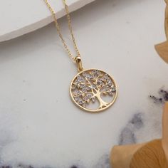 "TREE OF LIFE  NECKLACE 💎100% Handmade 💎Free First Class Delivery within The UK 💌 💎Free Gift Box and Gift Message🎁 💎Length:14\"-16''-18\"-20\"-22\" / 35-40-45-50-55 cm 💎 Material: High Quality Solid 925 Sterling Silver 💎 Finish: Gold Plated, White Gold Plated 💎 Dimension: 28 mm height, 20 mm height Elevate your style with our Tree Of Life  Necklace, a stunning piece crafted with care from high-quality solid 925 sterling silver and finished with a touch of gold plating. It's not just jewelry; it's an expression of love and craftsmanship. Perfect for gifting, each necklace comes with free first-class delivery within the UK, a complimentary gift box, and the option to include a personalized message. Because every piece is handmade in our workshop, you're not just getting a necklace; Family Tree Necklace, Star Chain, Tree Necklace, Tree Of Life Necklace, Valentines Necklace, Touch Of Gold, Gift Message, Birthday Gift For Her, Gold Plated Silver