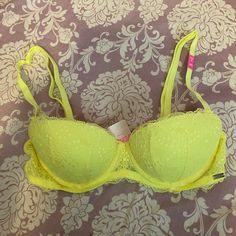 Pink Neon Yellow Bra Brand New Neon Bra, Yellow Bra, High Neck Bra, Logo Wear, Vs Bras, Pink Bralette, Bra Brands, White Sports Bra, Pink Neon