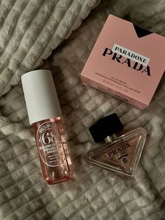 #prada #pradaparadoxe #perfume #bodymist #soldejaneiro #pink Prada Paradoxe Perfume Combo, Prada Perfume, Perfume Wishlist, Body Science, Smell Nice, Rich Aesthetic, Journal Questions, Florida Life, Brown Hair Inspo