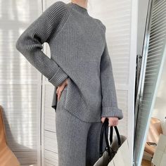 Winter Bottoms, Split Sweater, Wide Leg Pant Suit, Oversized Sweater Women, Korean Fashion Casual, Full Look, Pantalon Large, Elastic Waist Pants, Knitting Women Sweater