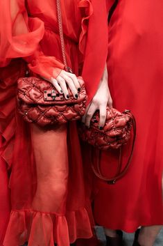 Valentino Red Aesthetic, Red Luxury Aesthetic, Valentino Aesthetic, Red Bag Outfit, Small Pearl Necklace, Neon Demon, Bags Inspiration, Valentino Logo, Lux Life