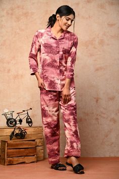 Semi-stitched Printed Sets For Spring, Spring Semi-stitched Printed Sets, Printed Night Suit For Women, Satin Night Suits, Floral Print Satin Sleepwear For Loungewear, Denim Pants Outfit, Pink Printed Relaxed Fit Sleepwear, Night Dress For Women