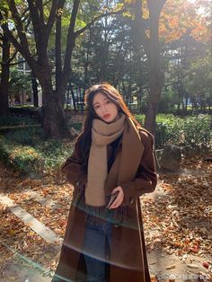 Asian Hair Colour Brown, Winter In Korea Outfit, Korea Winter Outfit, Korea Fashion Winter, Korea Winter Fashion, Korean Autumn Outfit, Sung Ziyoung, Winter Outfits Korean, Korean Winter Outfits