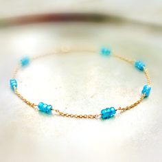 Blue Sapphire Bracelet - Bright - 14K Gold Filled Chain - Everyday Bracelet - Gemstone Jewellery Dainty Blue Faceted Beaded Bracelets, Blue Birthstone Bracelets In Fine Jewelry Style, Blue Birthstone Bracelets Fine Jewelry, Dainty Blue Bracelets With Faceted Beads, Dainty Blue Rondelle Jewelry, 14k Gold-filled Blue Bracelet, Blue 14k Gold-filled Bracelet Jewelry, Blue 14k Gold Filled Bracelet Jewelry, 14k Gold Filled Blue Bracelet