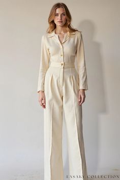 Elegant Cream-colored Wide-leg Pantsuit with Notched Lapel and Waist Belt Cream And White Outfit, Monochromatic Fashion, Cream Pants, 70s Inspired Fashion, Monochrome Outfit, White Outfit, 70s Inspired, Daily Dress, White Outfits