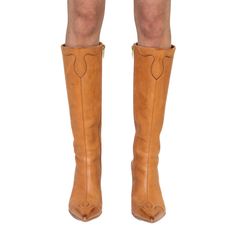 SMFK Compass Vintage Cowhide High-Boots Wheat Size: 35/36/37/38/39 SIZE CHN 35 225 36 230 37 235 38 240 39 245 Material: Cotton, Rubber Designer Fitted Boots For Fall, Designer Snip Toe Boots For Fall, Western Style Fitted Heeled Boots In Calf Leather, Designer Knee-high Boots For Fall, Designer Square Toe Boots For Fall, Designer Heeled Boots With Leather Lining For Fall, Compass Vintage, High Boots, Compass