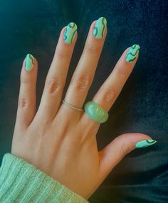 Green Wavy Nails, Cute Shorts Nails, Easter Nails Designs, Cute Easter Nails, Easter Nails Design Spring, Shorts Nails, Nail Extensions Acrylic, Cruise Nails, 2023 Nails