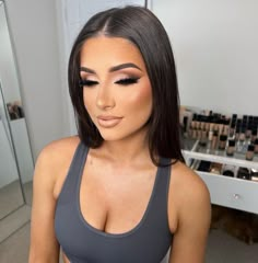 From doing her dance comp makeup when she was 16 .. now she’s 18 and all grown up 🥺 Big shout out to @laura.m.wallace and her mumma for… | Instagram Dance Comp Makeup, Comp Makeup, Glam Bride Makeup, Woman Images, Dance Comp, Pic Beautiful, Glam Wedding Makeup