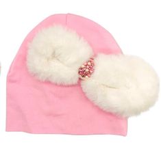 Be the snappiest baby around in this cute White Fur Bow Baby Hat! Its ultra-soft fur and adorable bow give it a sweet, cuddly look that will make everyone ooh and ahh! White Fur, Baby Hat, Baby Bows, Baby Hats, Hats, White