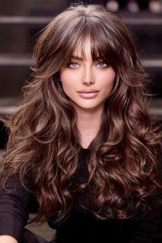 CURTAIN BANG INSPO Layered Hairstyles, Haircut Styles, Wavy Hairstyles, Long Brown Hair, Bridal Hairstyles, Long Hair With Bangs, Long Layered Hair, Haircuts For Long Hair, Feathered Hairstyles