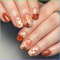 Healthy Abs, Bee Nails, Ghost Pattern, Art Hacks, Short Nails Art