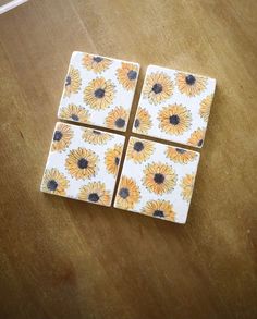 Sunflower Marble Coaster Sunflower Coaster, Sunflower Home Decor, Coaster Ideas, Painting Flowers Tutorial, Rustic Coasters, Coaster Art, The Undertones, Sunflower Gifts, Gel Medium