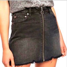 Nwt Free People We The Free Zip It Up Denim Skirt Size 30 Black Distressed Frayed Hem Approximate Measurements: Waist 30" Length 15" Bundle Items And Save! Offers Welcome! Ships Same Or Next Day! Casual Mini Bottoms With Zipper Closure, Casual Mini Bottoms With Zipper, Casual Mini Length Bottoms With Zipper, Casual Mini Denim Skirt With Zipper Closure, Casual Mini Denim Skirt With Zipper, Edgy Dark Wash Mini Skirt, Trendy Mini Length Bottoms With Zip Fly, Casual High Waist Denim Skirt With Zipper, Casual High-waisted Denim Skirt With Zipper