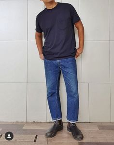 Blundstone Outfits For Men, Chelsea Boot Street Style, Blundstone Mens Style, Blundstone With Jeans, Blundstone Mens Outfit, Mens Blundstone Boots Outfit, Men’s Blundstones Outfit, Blundstone Boots Mens Outfit