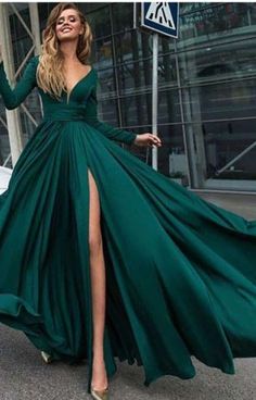 Dark Green Prom Dresses, Split Prom Dresses, Evening Dress Long, Prom Dresses 2018, V Neck Prom Dresses, Dresses Green, Long Sleeve Prom, Burgundy Prom Dress, Backless Prom Dresses