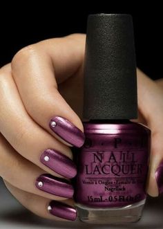 Purple Nail Polish, Purple Nail Designs, Purple Nail, Metallic Nails, Short Acrylic Nails Designs, Nail Designs Glitter, Classy Nails, Fancy Nails, Chic Nails