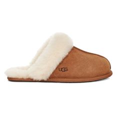 UGG Women's Scuffette II Chestnut - 404417903020 - Tip Top Shoes of New York Ugg Scuffette, Sheepskin Slippers, Suede Slippers, Ugg Slippers, Woven Labels, House Slippers, Soft Suede, Womens Uggs, Ballerinas