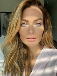 Makeup For Blondes, Nice Picture, Honey Blonde Hair, Golden Hair, Auburn Hair, Dark Blonde, Mermaid Hair, Honey Blonde, Hair Envy