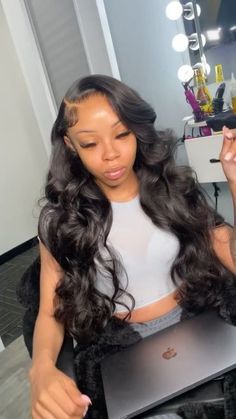 Pretty Wig Hairstyles For Black Women, Back To School Hairstyles Black Women Weave, Side Part Lace Front With Curls, Big Curls Lace Front Wigs, Curl Frontal Wig Hairstyles, Black Girls Hairstyles Lace Fronts, Curled Wig Hairstyles, 26 Inch Wig Hairstyles, Lace Front With Curls