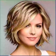 Discover the best mom haircuts, featuring easy, stylish, and low-maintenance options perfect for busy moms. Hairstyles For Moms, Easy Mom Hairstyles, Mom Haircuts, Romantic Updo, Simple Hairstyles, Mom Hairstyles, Stylish Mom, Busy Mom