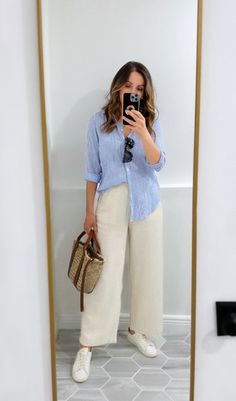 Casual Work Outfits Summer Office Wear, Tan Linen Pants Outfit, Linen Pants Outfit Summer, White Linen Pants Outfit, Wide Pants Outfit, Linen Pants Style, Linen Pants Outfit, White Pants Outfit, Wide Leg Pants Outfit