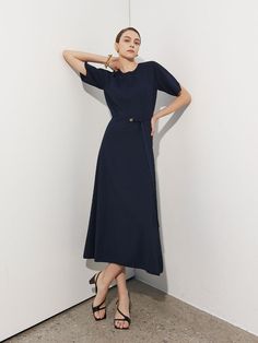 Composition : Viscose 72% Nylon 28%Country of Origin : Republic of Korea Elegant Belted Viscose Maxi Dress, Half Sleeve, Half Sleeves, Knit Dress, Jumpsuit Dress, Round Neck, Dress Outfits, Composition, Jumpsuit