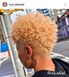 Tapered Hairstyles, Chop Hairstyles, Hair Jazz, Blonde Afro, Curly Cut, Short Natural Haircuts, Shot Hair, Mohawk Styles