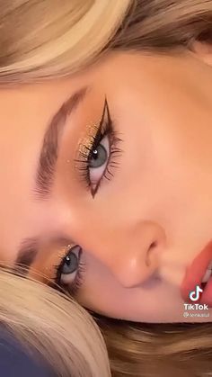 Makeup Kawaii, Membentuk Alis, Day Video, Makeup Tutorial Eyeliner, Pinterest Makeup