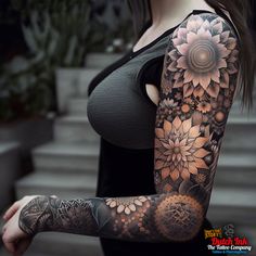 Black & Grey Mandala Sleeve met donkere maar ook lichte highlights om de accenten beter tot hun recht te laten komen Mandala Tattoo Sleeve Women, Mother Tattoos For Children, Mandala Tattoo Sleeve, Arm Sleeve Tattoos For Women, African Tattoo, Realistic Tattoo Sleeve, Mother Tattoos, Leg Tattoos Women, Leg Sleeve Tattoo