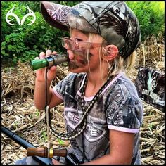 Hunter Girl, Kids Goals, Stickers Collage, Hunting Girls, Estilo Country, Collage Maker, Funny Graphics