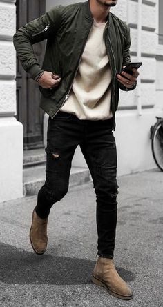 Jeans Outfit Men, Mens Business Casual Outfits, Black Jeans Men, Men Fashion Casual Shirts, Men Stylish Dress, Fall Outfits Men