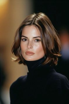 Hair Change, Short Brown Hair, Lob Hairstyle, Hair 2024, 90s Models, Big Chop, Layered Bob, Penteado Cabelo Curto, Hair Makeover