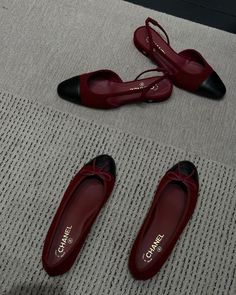 Chanel Ballerina, Chanel Slingback, Chanel Flats, Red Chanel, Classy Shoes, Elegant Shoes