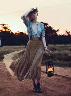 Farm Fashion, Elizabeth Debicki, Wilde Westen, Looks Country, Vogue Australia, Cooler Look, Farm Girl, Look Chic, Country Girls